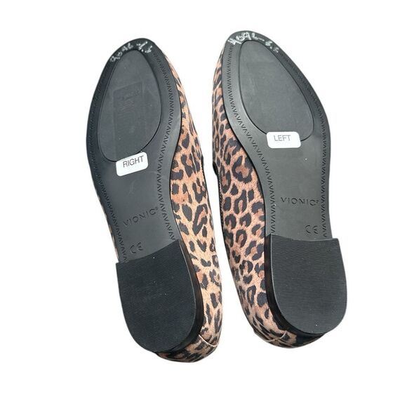 Vionic Womens Willa II Brown Leather Slip On Orthoheel Loafers Shoes NWT - Picture 4 of 4